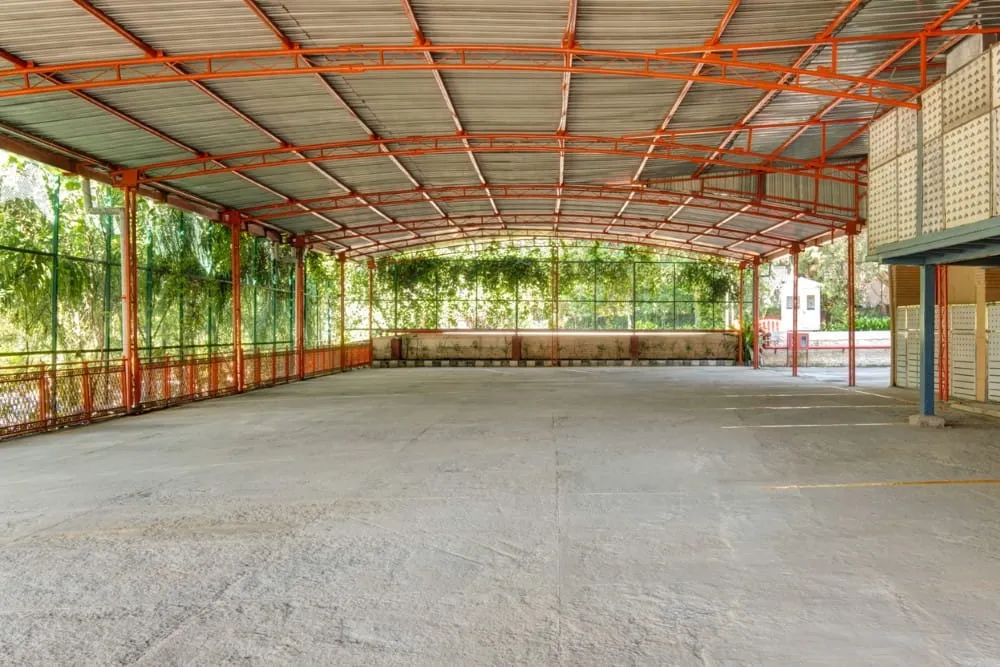 Covered Outdoor Parking Space at Hotel— Hotel Aketa Dehradun
