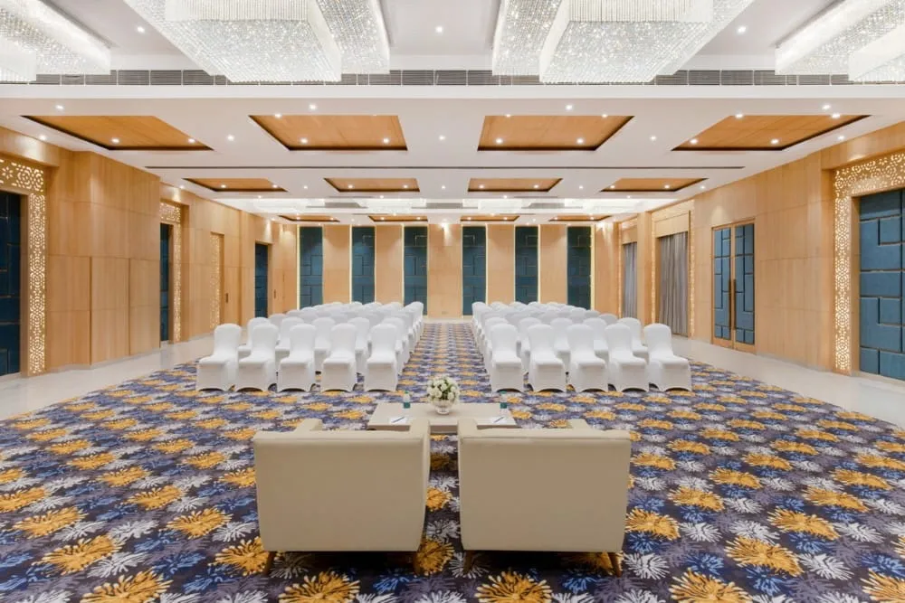 Somerset Hall with U-Shape Seating Arrangement for Conferences — Hotel Aketa Dehradun