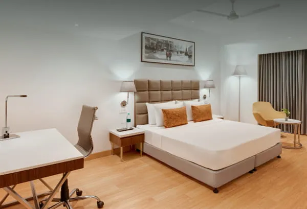 Executive King Room at Hotel Aketa Dehradun — 28 sqm Executive Luxury